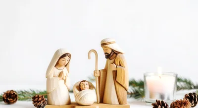 Wooden Nativity Scene Figurines With Candle And Pinecones