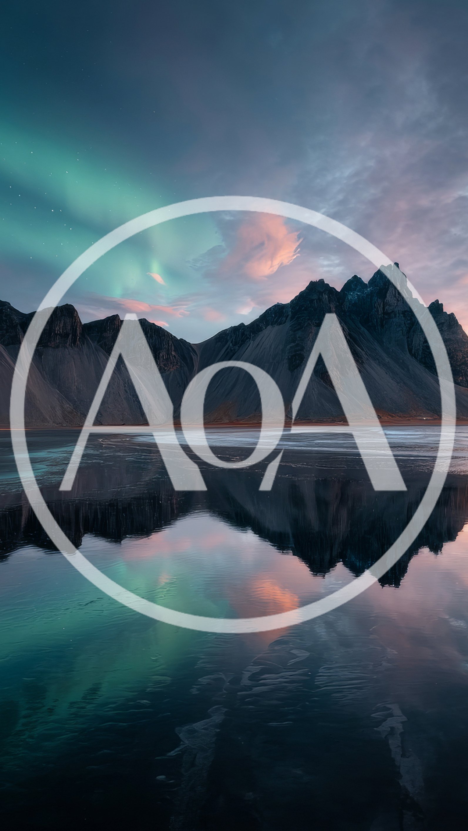 Stunning Vestrahorn Mountain Reflection Under Aurora Borealis