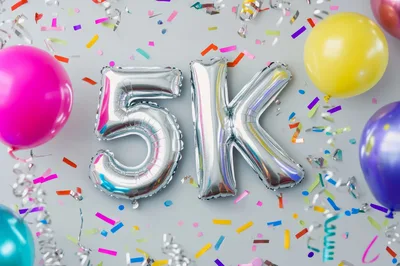 Silver 5K Balloon Celebration with Confetti