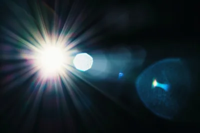 Bright Lens Flare With Hexagonal Bokeh Effect