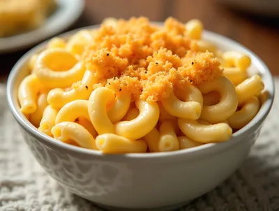 Bowl Of Creamy Macaroni And Cheese With Breadcrumbs