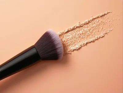 Makeup Brush With Gold Glitter Powder