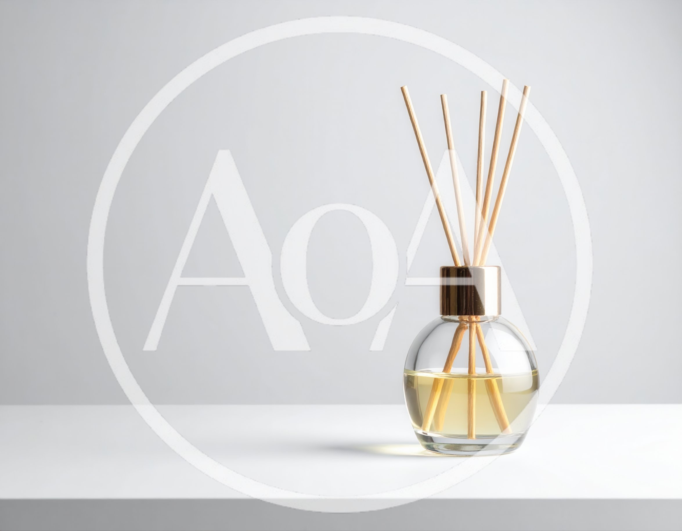 Glass Reed Diffuser With Wooden Sticks