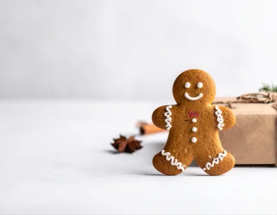 Gingerbread Man Cookie With Gift Box