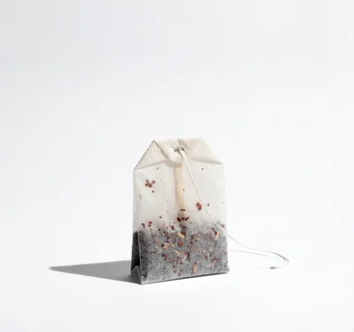 Single Tea Bag With Loose Leaf Tea