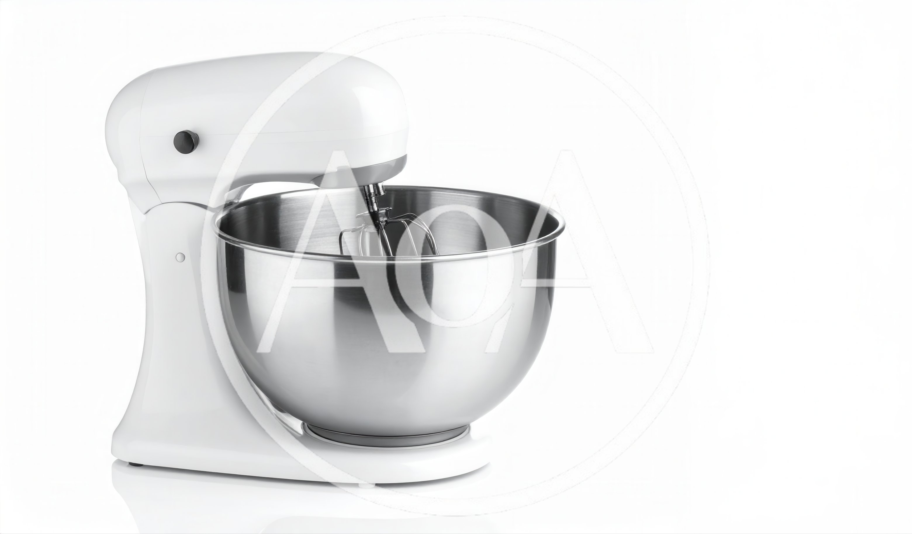 White Stand Mixer With Stainless Steel Bowl