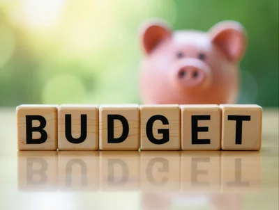 Wooden Blocks Spelling Budget With Piggy Bank