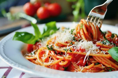 Spaghetti With Tomato Sauce And Parmesan Cheese