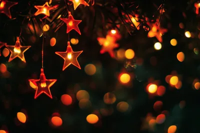 Glowing Star Shaped Christmas Tree Lights