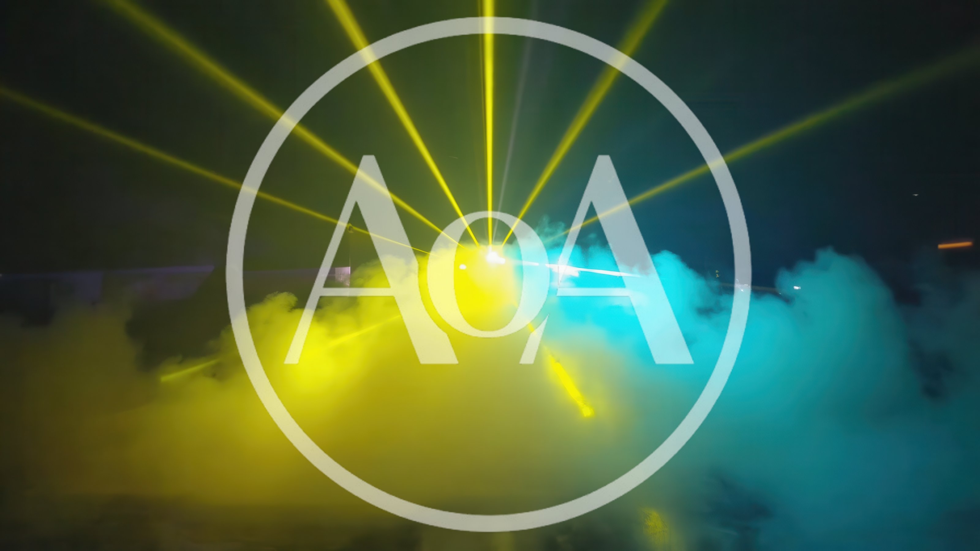 Yellow And Blue Laser Beams In Thick Stage Fog