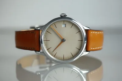 Vintage Style Wristwatch With Tan Leather Strap