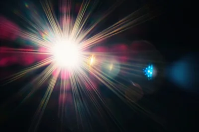 Bright Starburst Lens Flare Effect