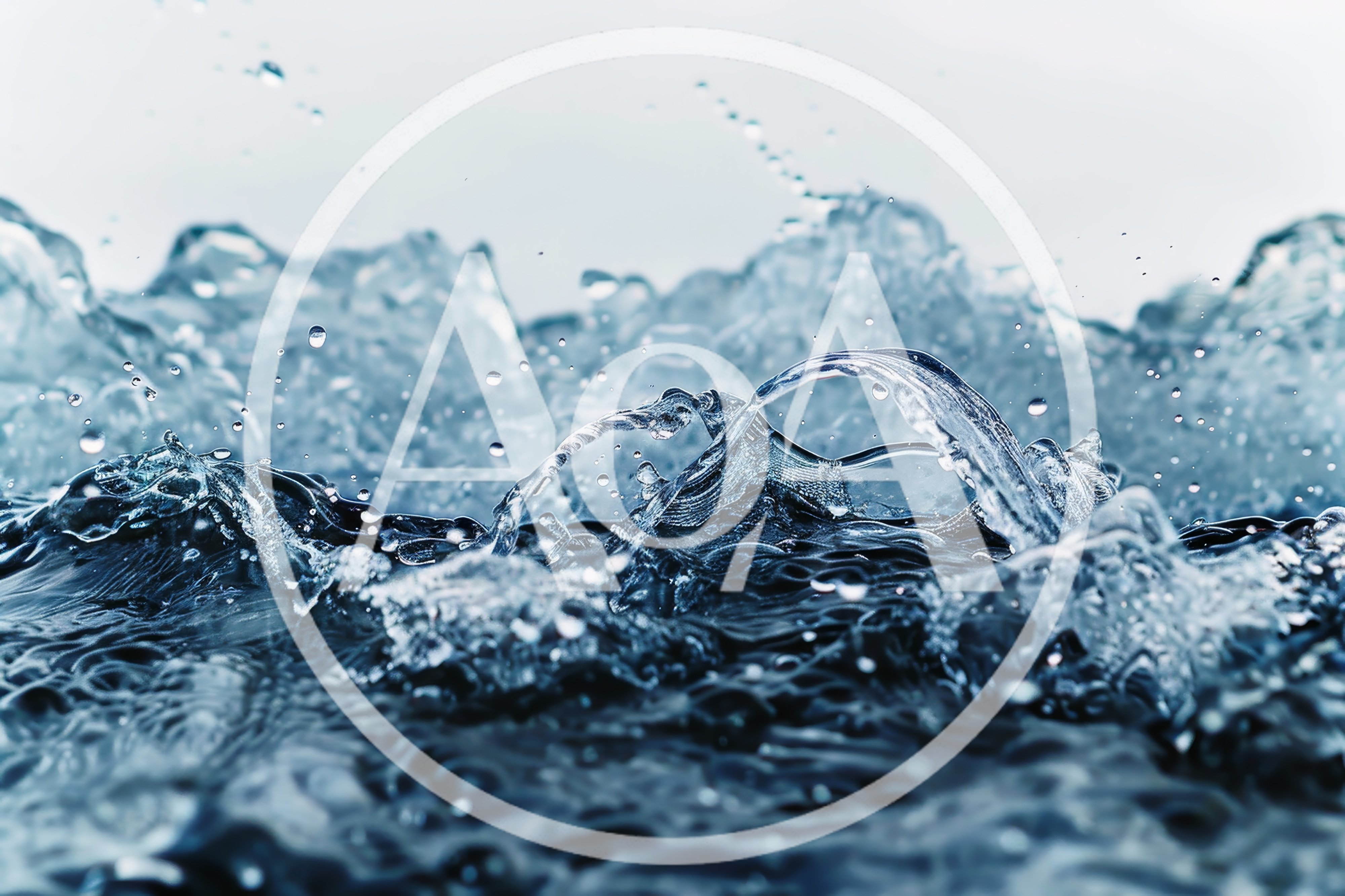 Dynamic Water Splash With Droplets And Ripples