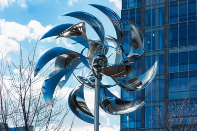 Kinetic Metal Wind Sculpture Spinning Outdoors