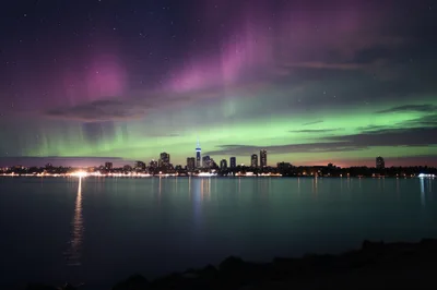 Aurora Borealis Over The Toronto Skyline At Night