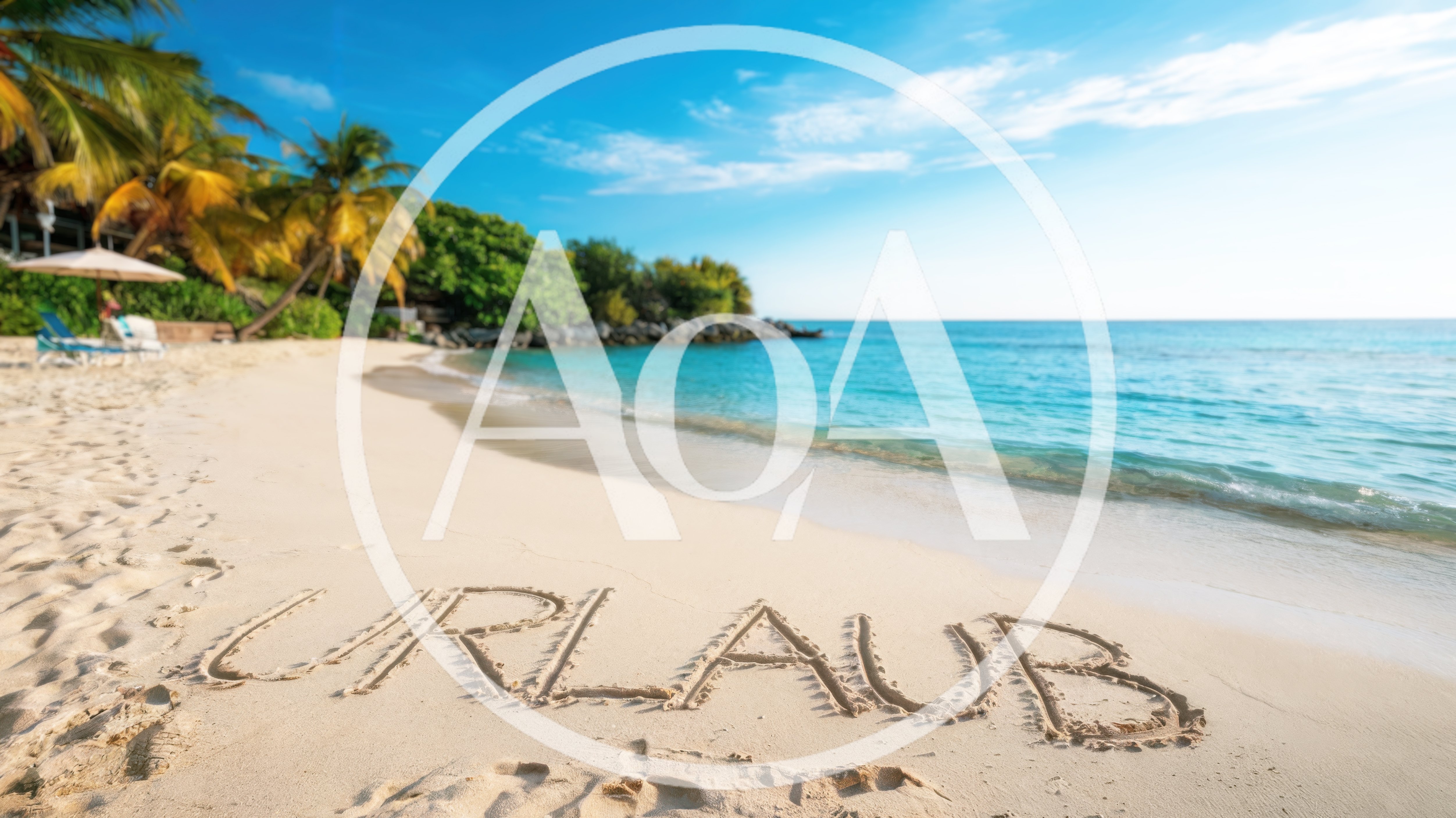Urlaub Word Written In Sand On Tropical Beach