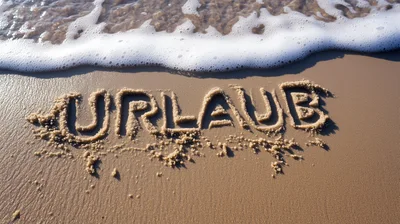 Urlaub Word Written In Sand On Beach