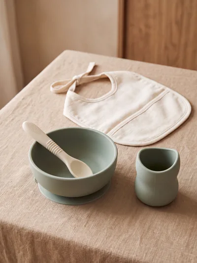 Baby Feeding Set with Silicone Bowl Spoon and Bib
