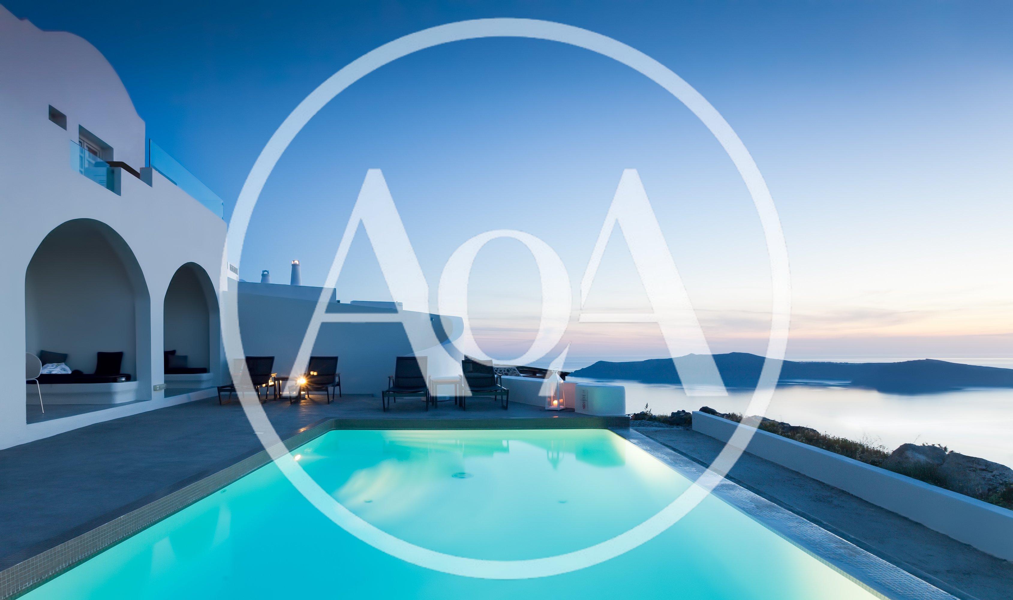 Luxury Infinity Pool Overlooking Santorini Caldera At Sunset