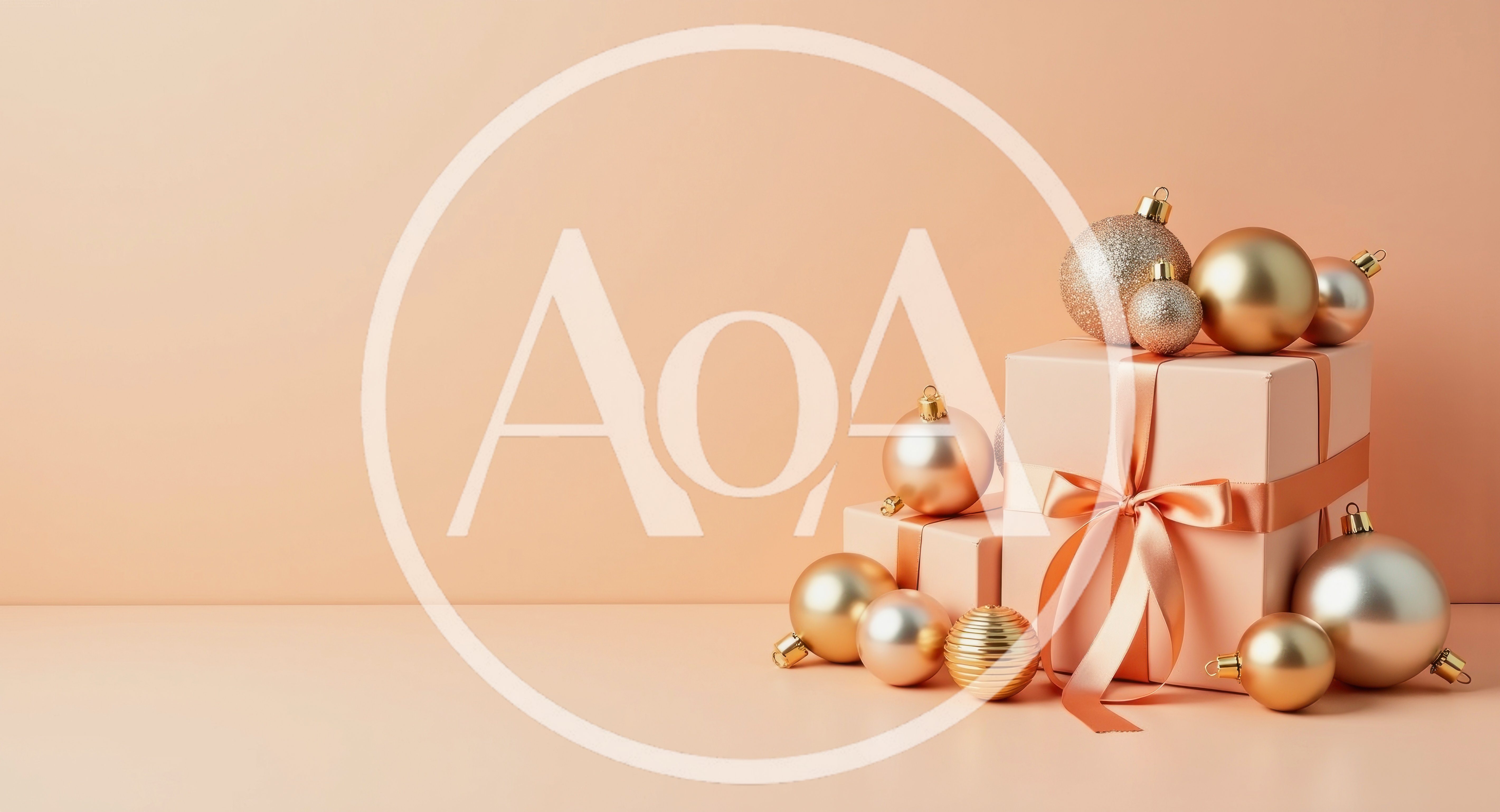 Elegant Christmas Gift Boxes With Ornaments