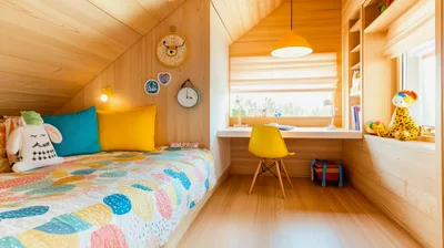Cozy Modern Children Bedroom With Wooden Interior Design