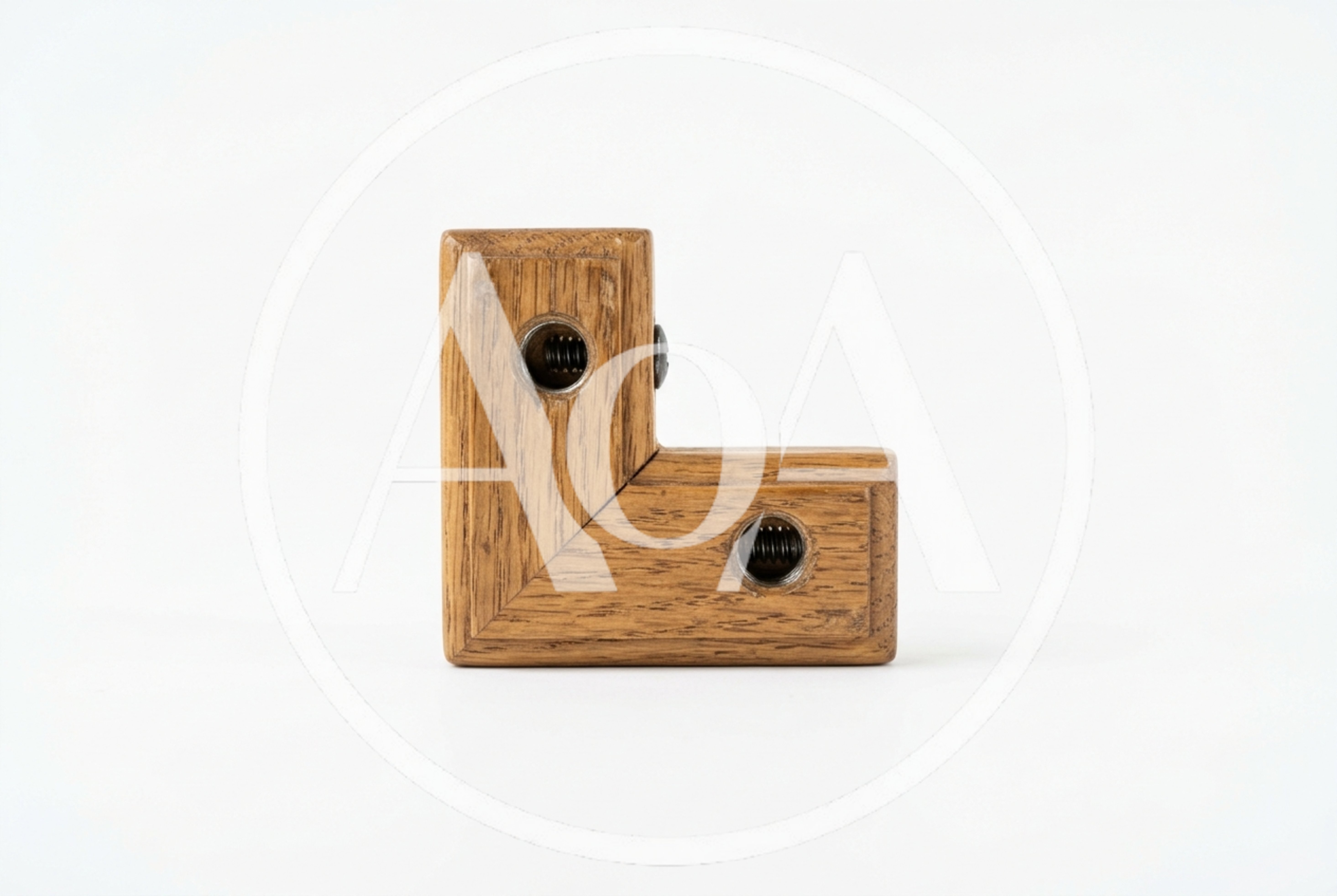 Wooden L-Shaped Corner Connector With Metal Threaded Inserts