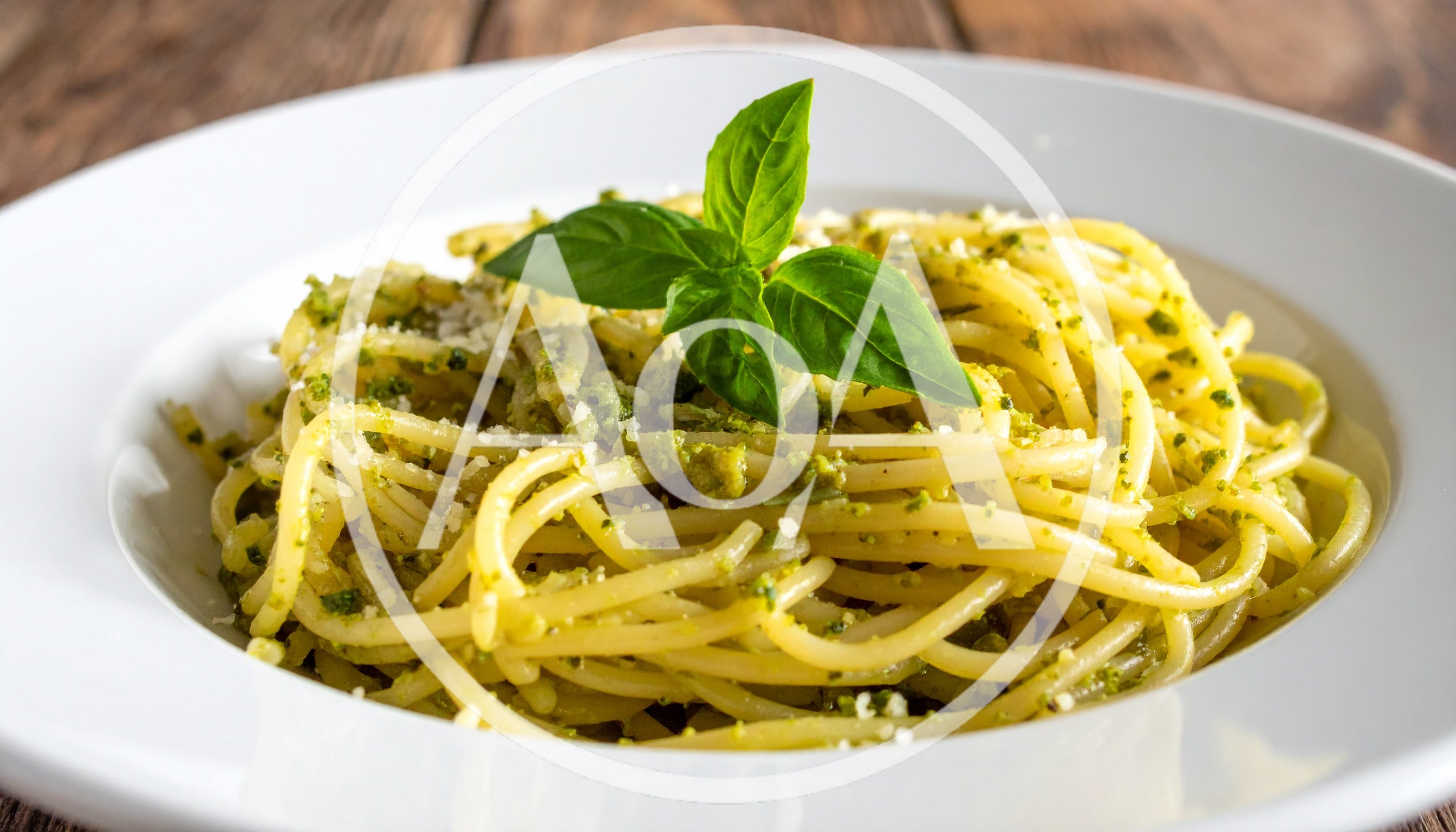 Spaghetti With Pesto Sauce And Fresh Basil