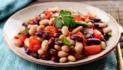 Fresh Three Bean Salad With Bell Peppers