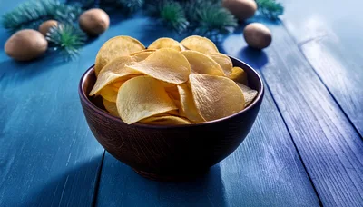 Potato Chips In A Wooden Bowl