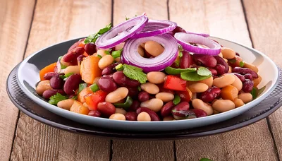 Fresh Three Bean Salad with Red Onion