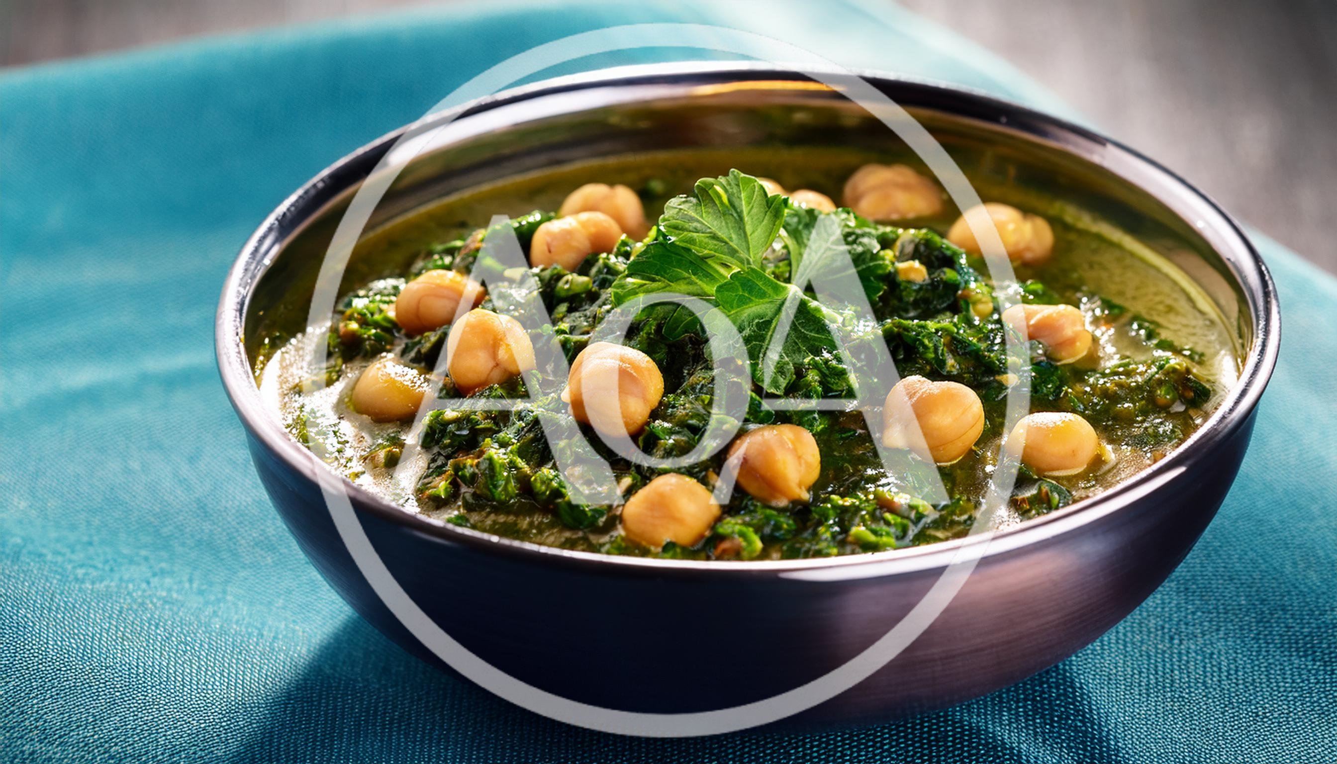 Bowl Of Spinach And Chickpea Curry