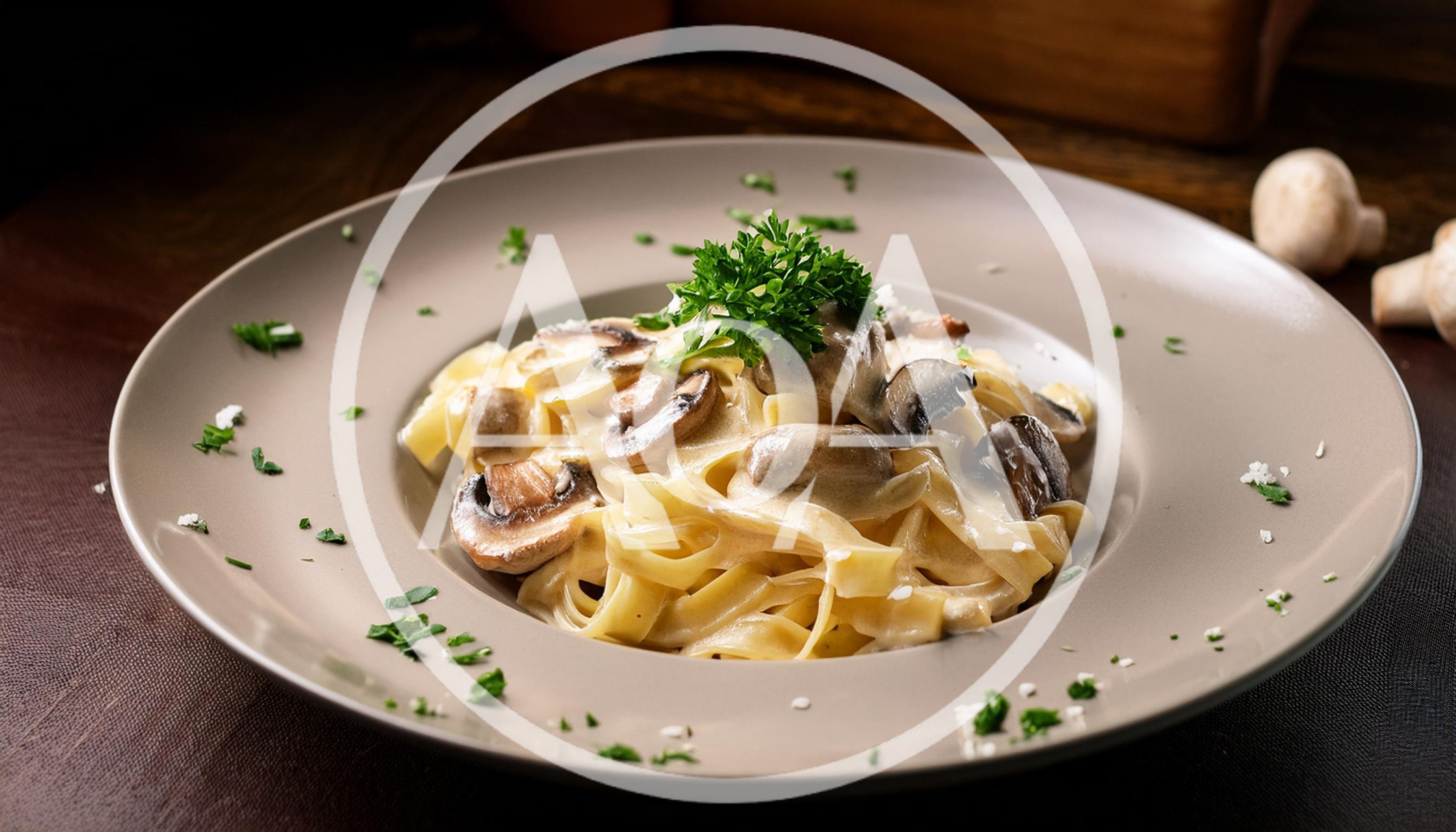 Creamy Mushroom Fettuccine Pasta Dish