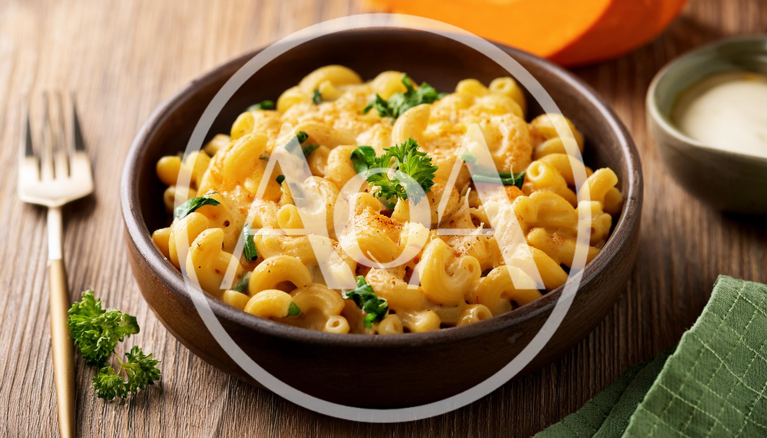 Bowl Of Creamy Macaroni And Cheese With Parsley