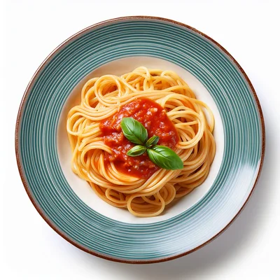 Spaghetti With Tomato Sauce And Fresh Basil