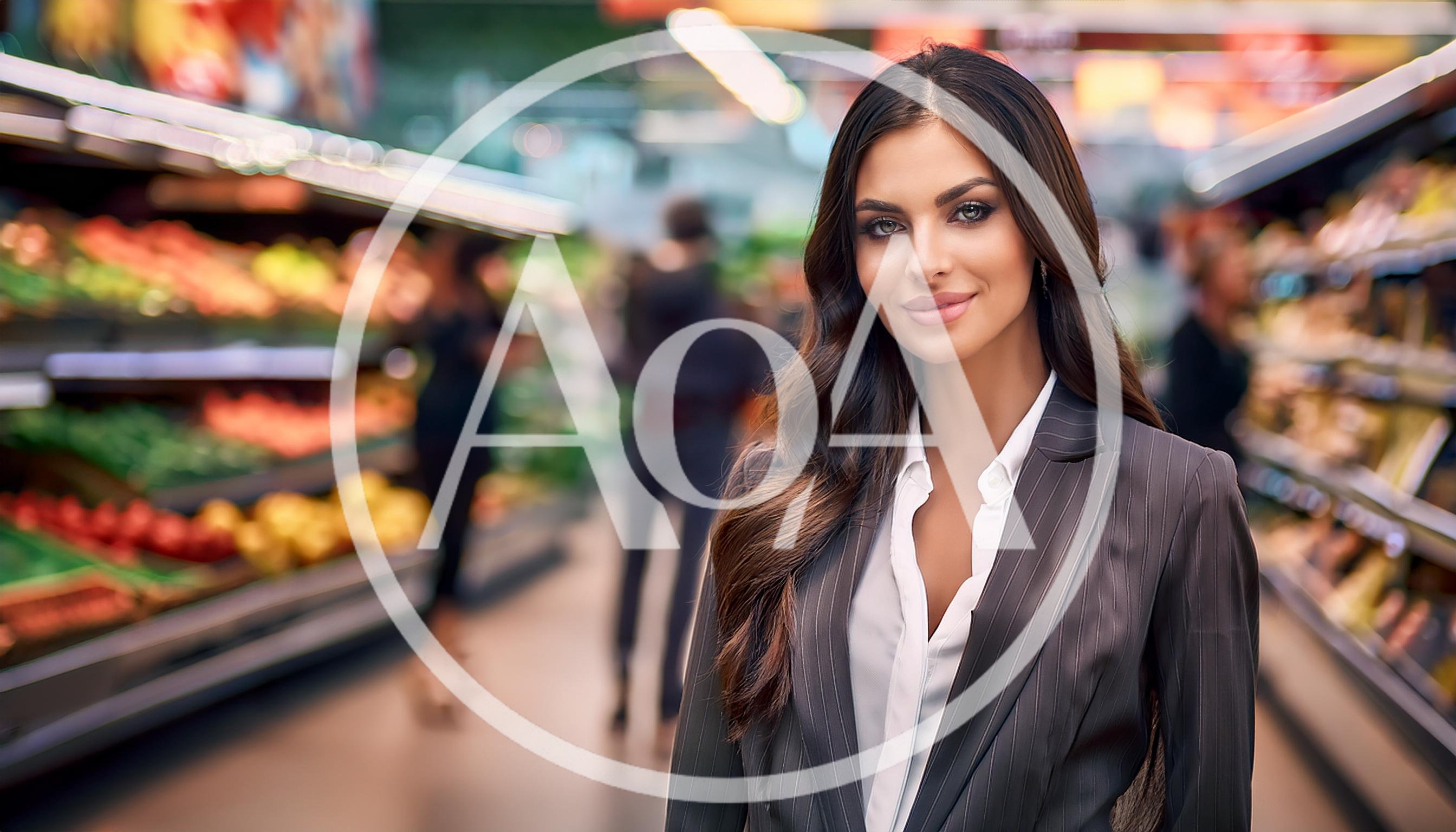 Professional Businesswoman Standing In A Modern Grocery Store