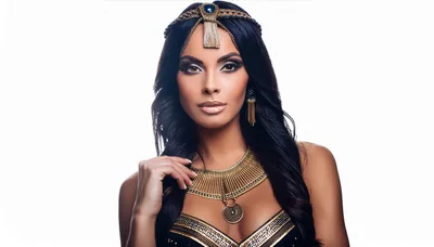 Portrait Of A Beautiful Woman Dressed As Cleopatra