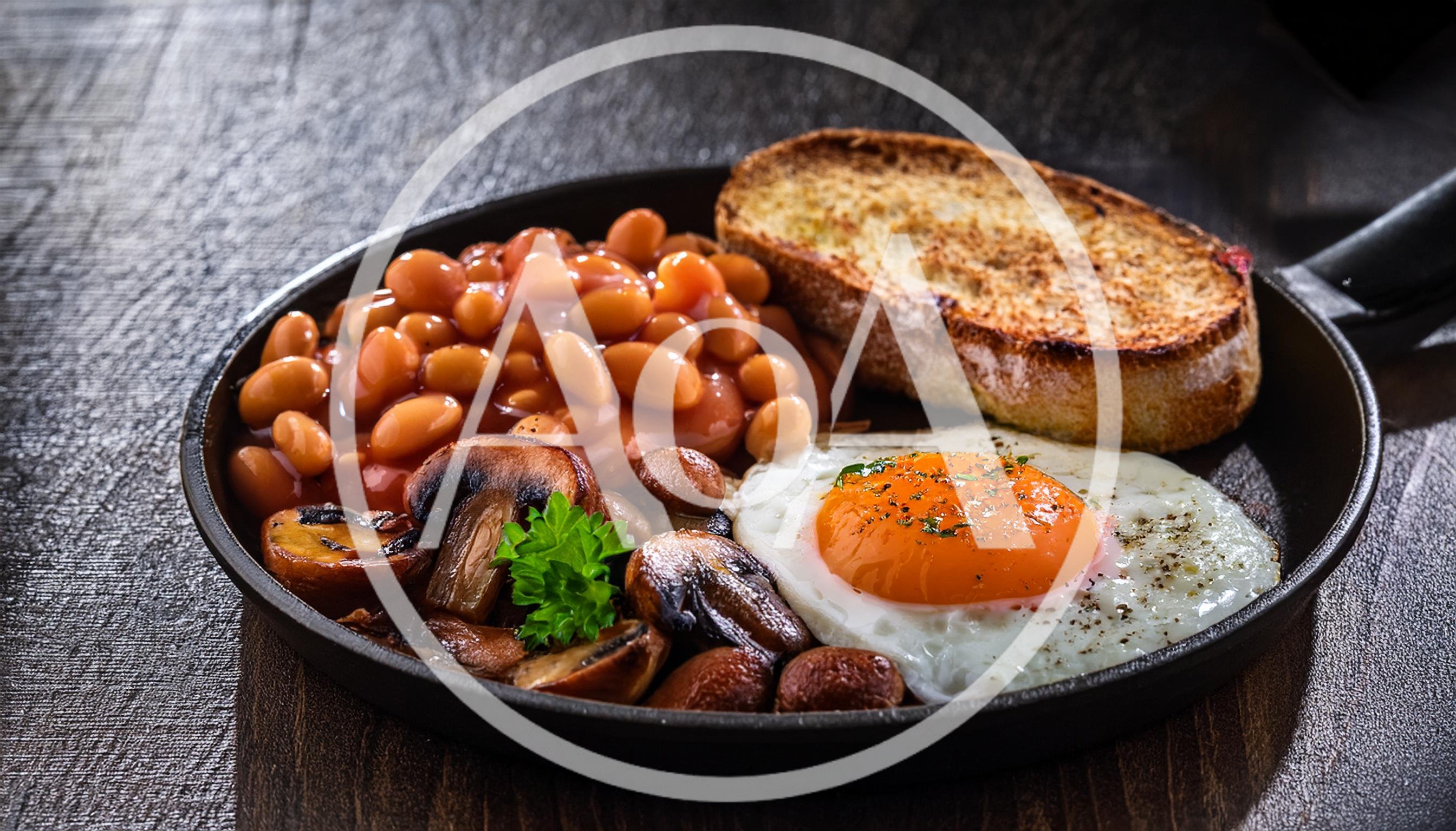 Full English Breakfast In A Cast Iron Skillet