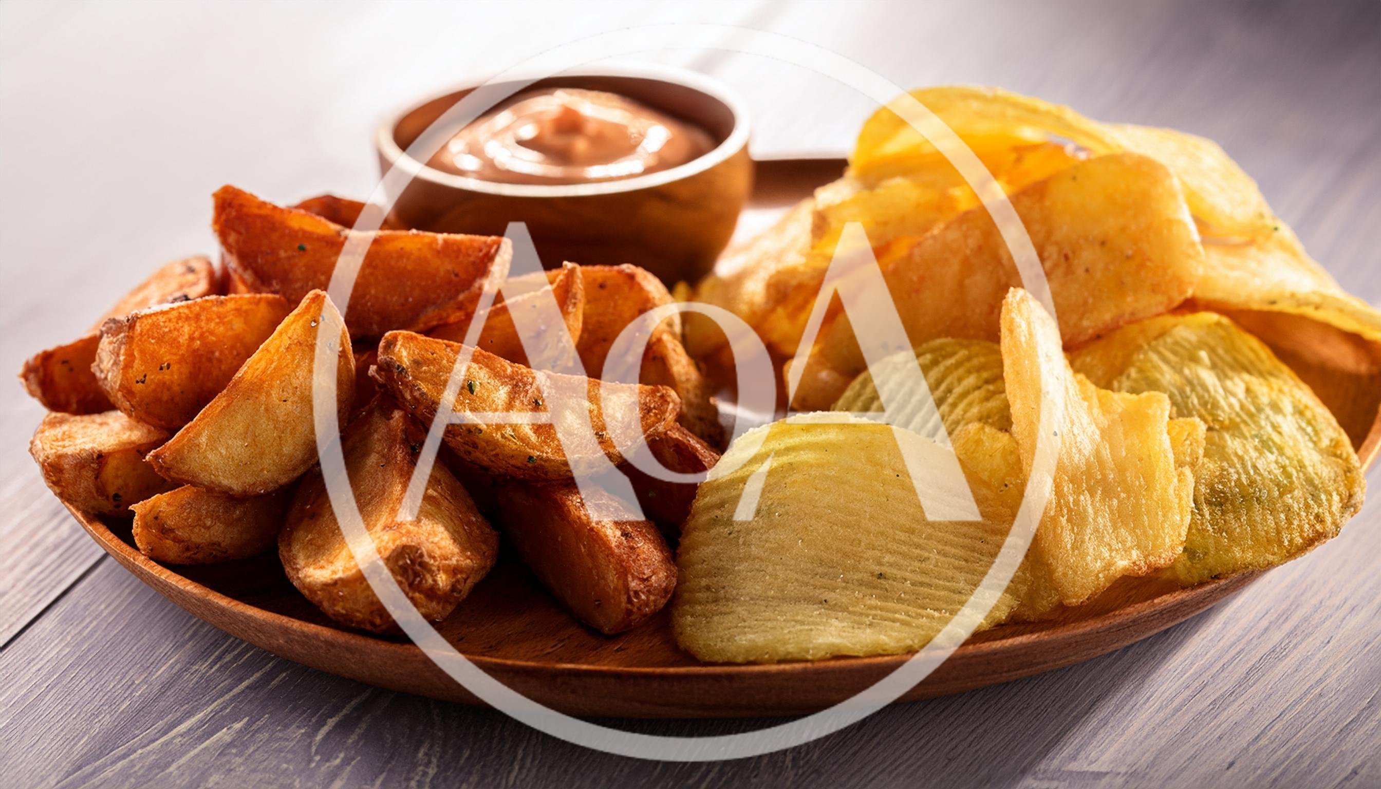 Potato Wedges And Crispy Chips With Dipping Sauce