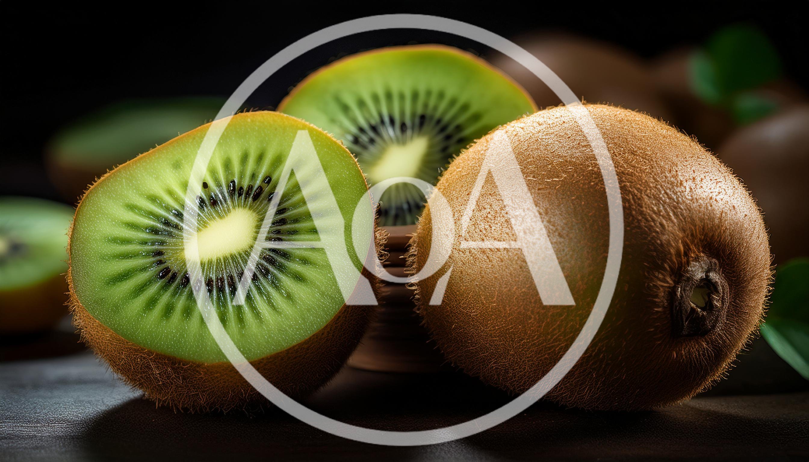Fresh Whole And Sliced Kiwi Fruits