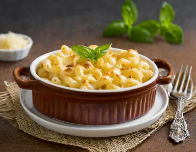 Baked Macaroni And Cheese In A Ceramic Dish