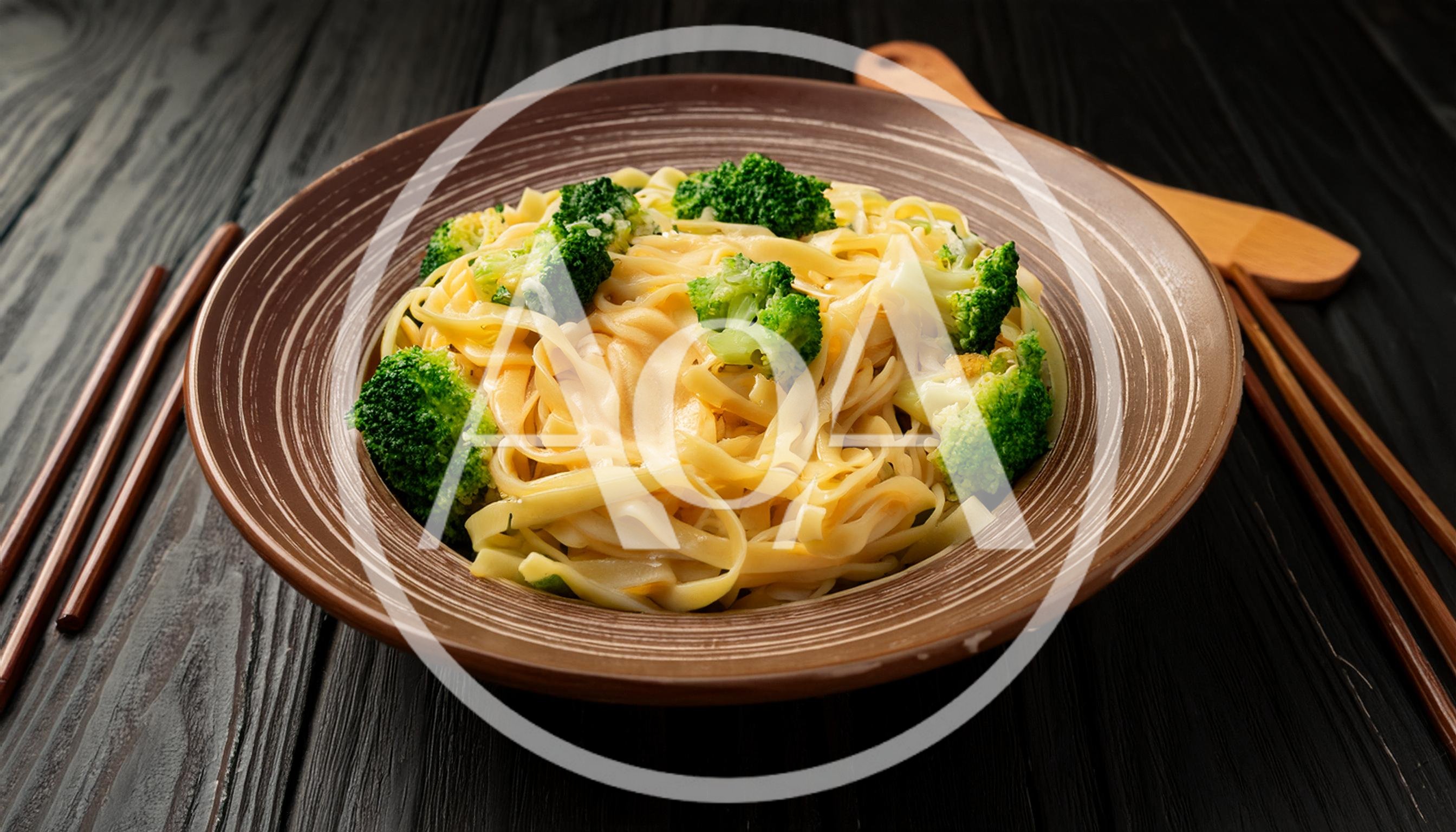 Creamy Fettuccine Pasta With Fresh Broccoli Florets