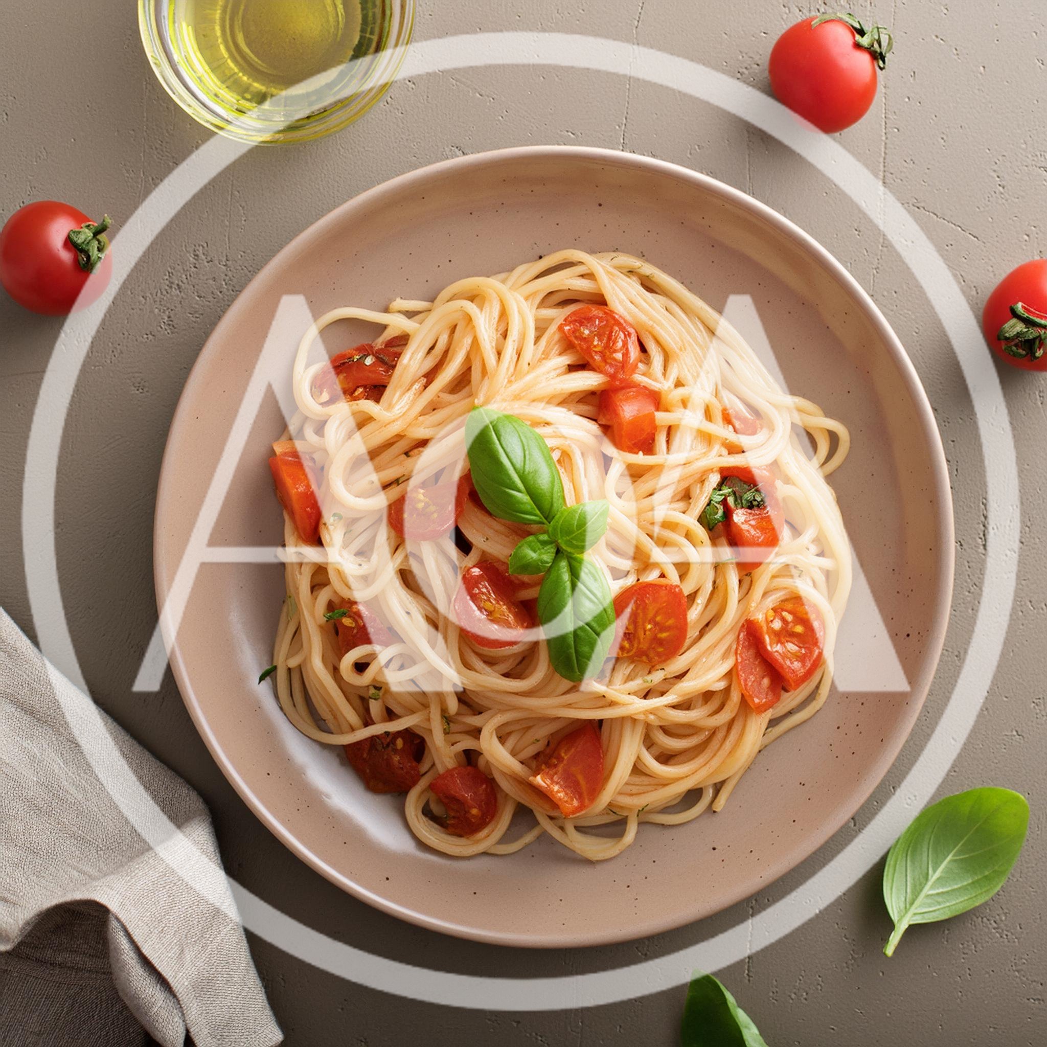 Spaghetti With Cherry Tomatoes And Fresh Basil