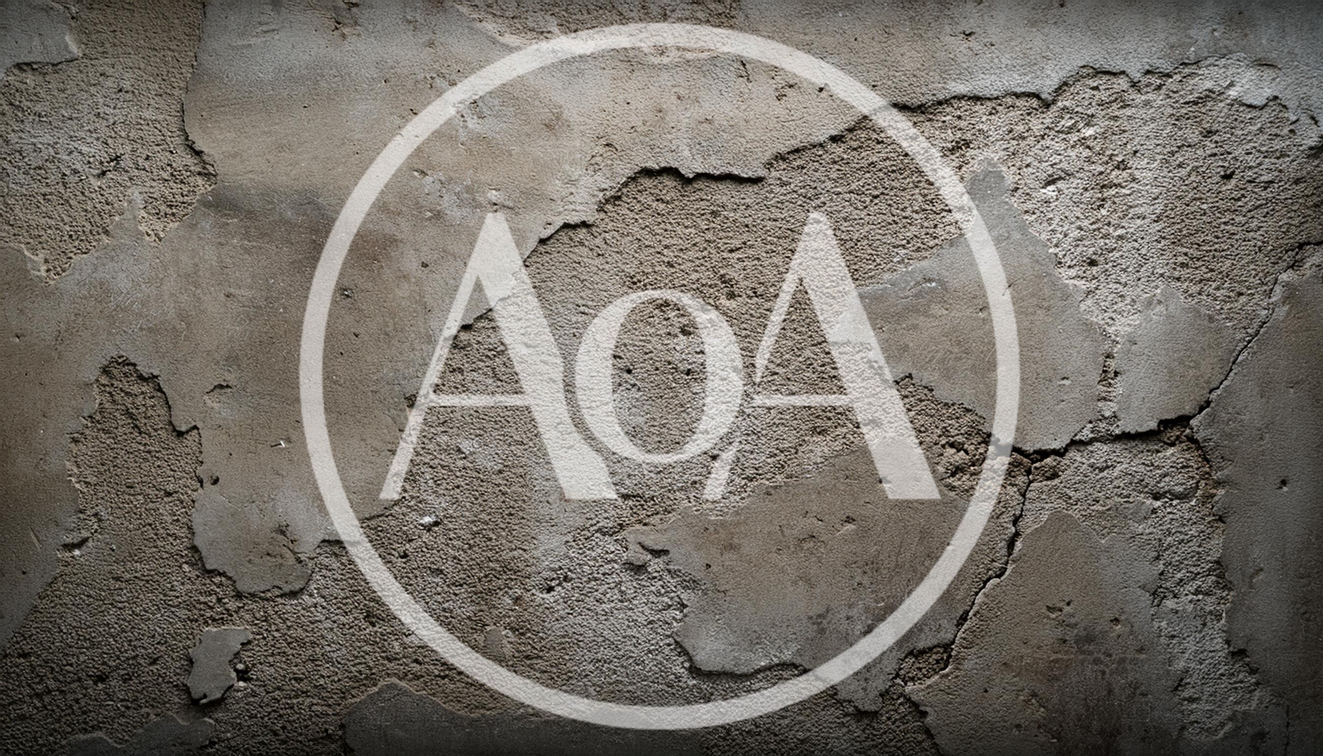 Weathered Concrete Wall With Peeling Plaster Texture