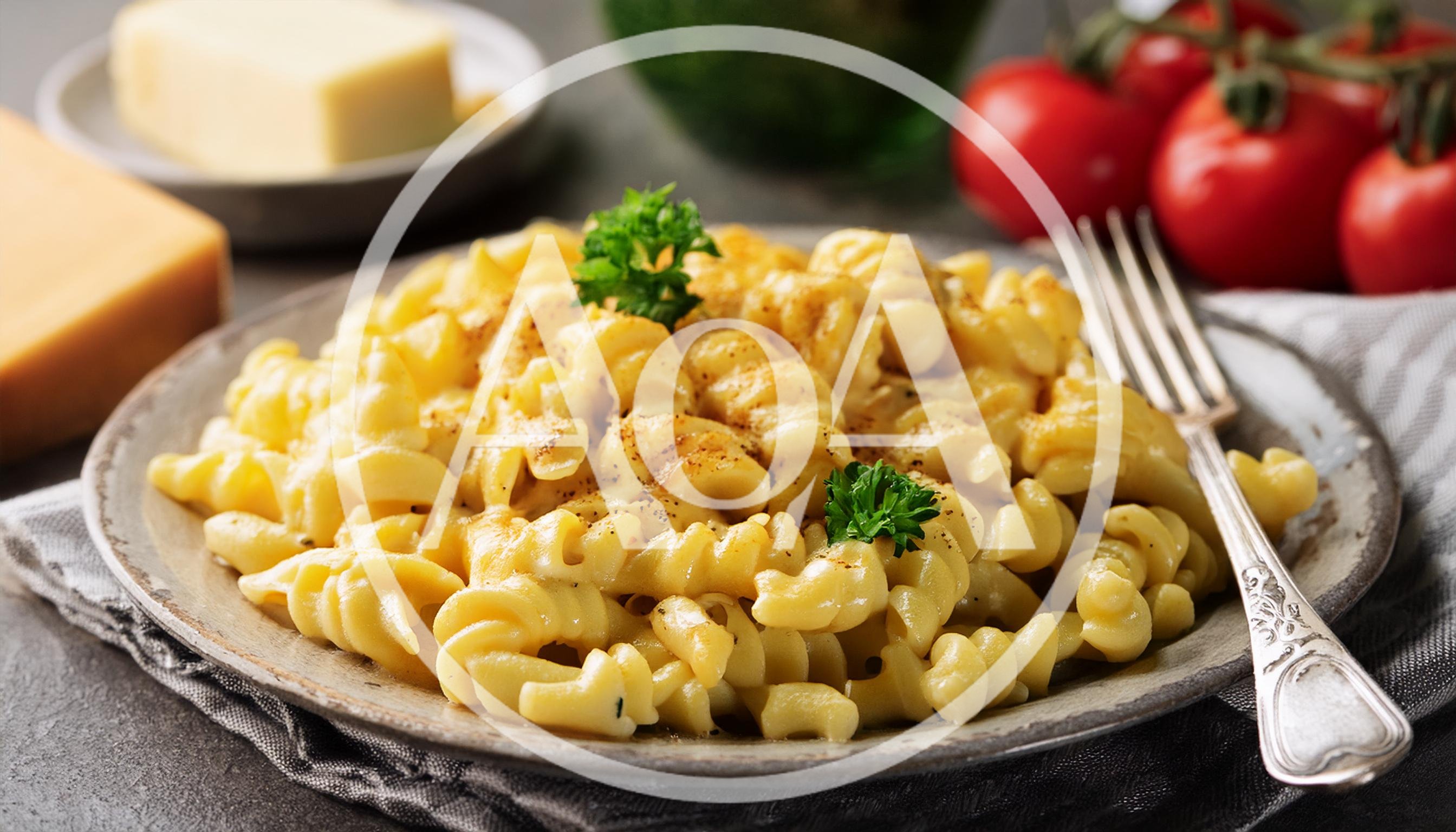 Creamy Macaroni and Cheese Pasta on a Plate