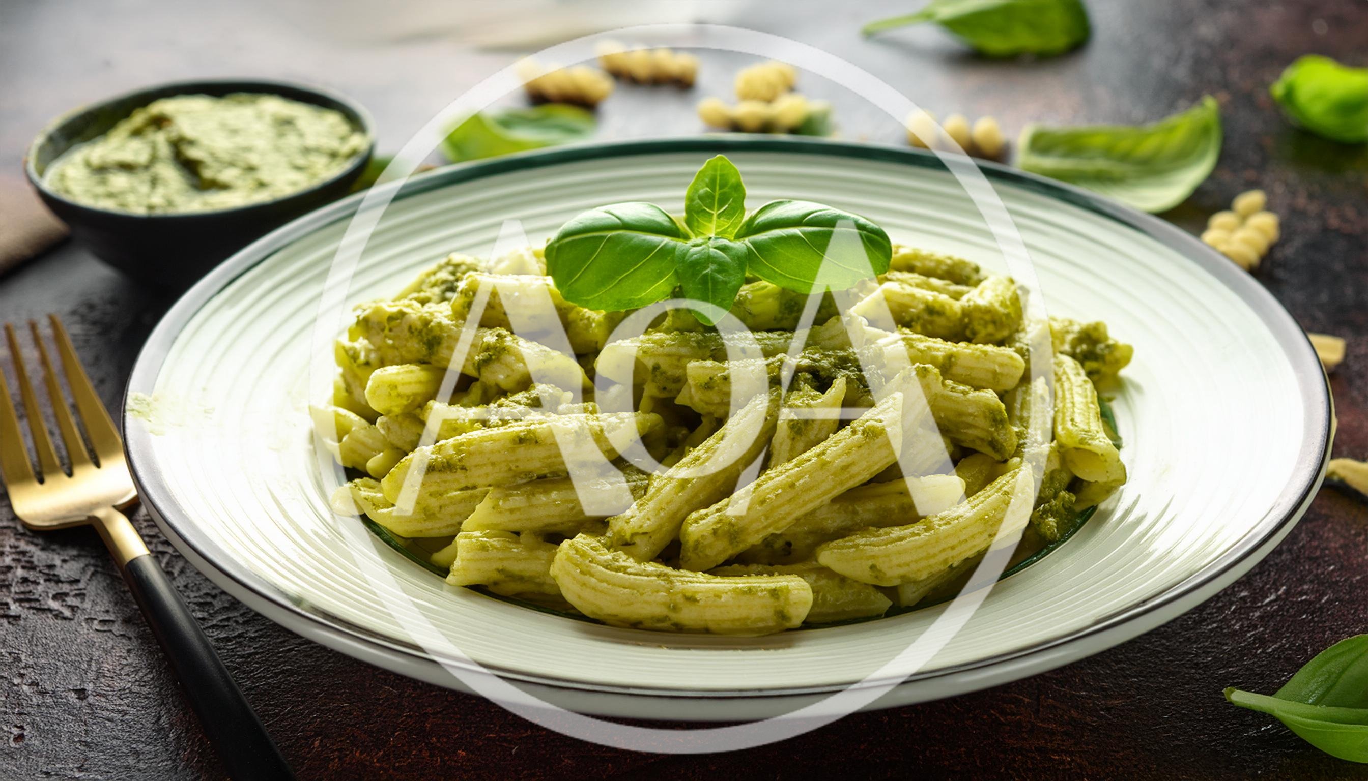 Penne Pasta With Fresh Basil Pesto Sauce